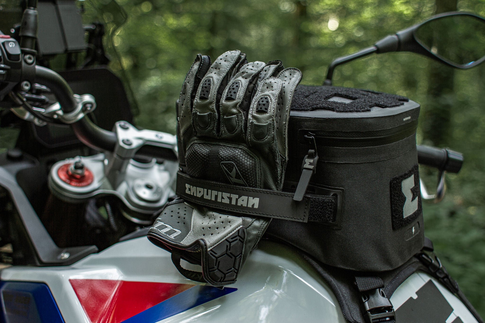 Sandstorm 5.06 Tank Bag